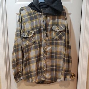Casual Plaid Button-Down Shirt with Hood Size 4X